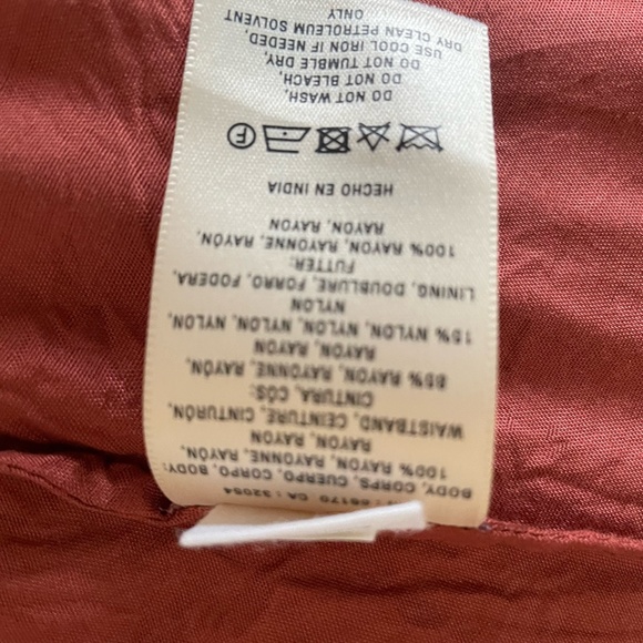 Ne Quittez Pas XS pleated wrap full circle skirt in red floral print - Picture 5 of 8